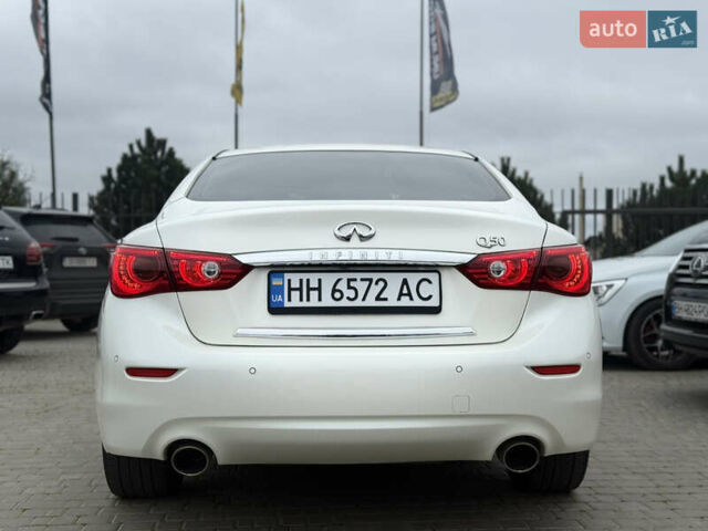 Білий Інфініті Q50, об'ємом двигуна 2.14 л та пробігом 187 тис. км за 15499 $, фото 8 на Automoto.ua