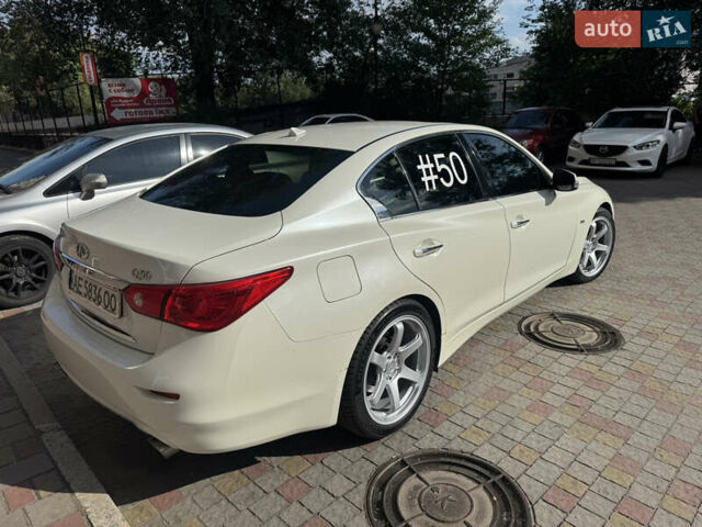 Білий Інфініті Q50, об'ємом двигуна 3 л та пробігом 185 тис. км за 16500 $, фото 5 на Automoto.ua