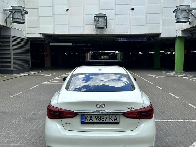 Белый Инфинити Q50, объемом двигателя 3 л и пробегом 148 тыс. км за 16500 $, фото 10 на Automoto.ua