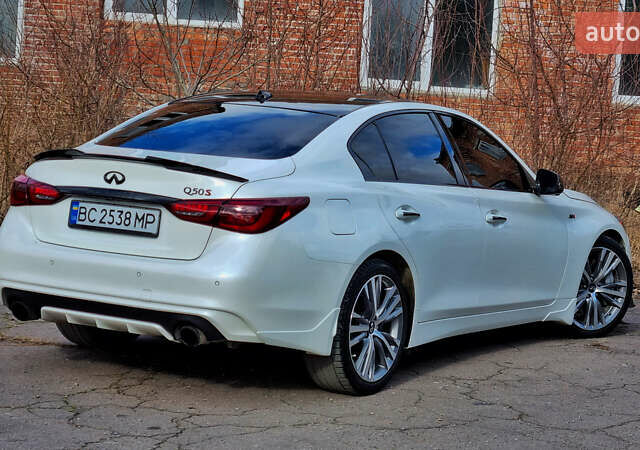 Білий Інфініті Q50, об'ємом двигуна 3 л та пробігом 58 тис. км за 21500 $, фото 15 на Automoto.ua