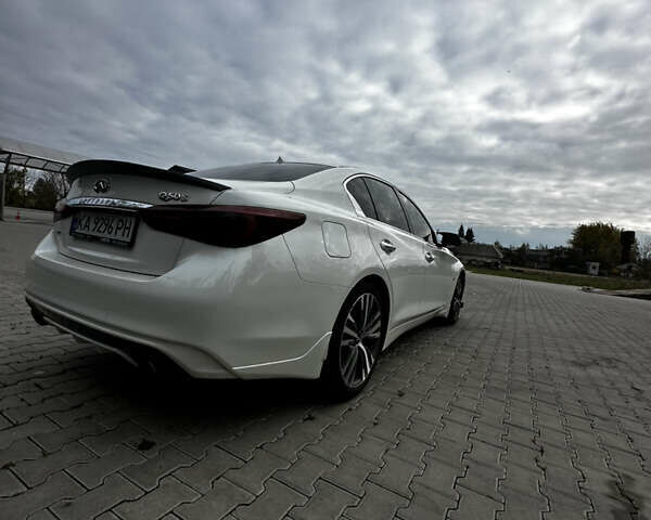 Білий Інфініті Q50, об'ємом двигуна 3 л та пробігом 152 тис. км за 15000 $, фото 15 на Automoto.ua