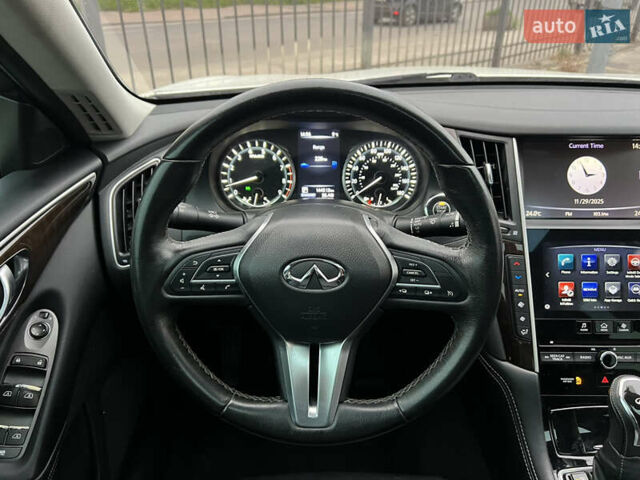 Белый Инфинити Q50, объемом двигателя 3 л и пробегом 144 тыс. км за 15900 $, фото 26 на Automoto.ua