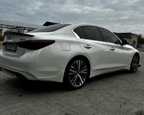 Білий Інфініті Q50, об'ємом двигуна 3 л та пробігом 152 тис. км за 15000 $, фото 16 на Automoto.ua