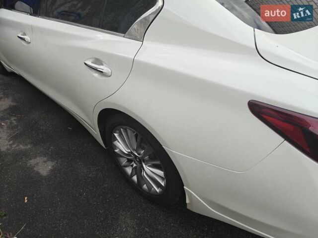 Білий Інфініті Q50, об'ємом двигуна 3 л та пробігом 115 тис. км за 15500 $, фото 12 на Automoto.ua