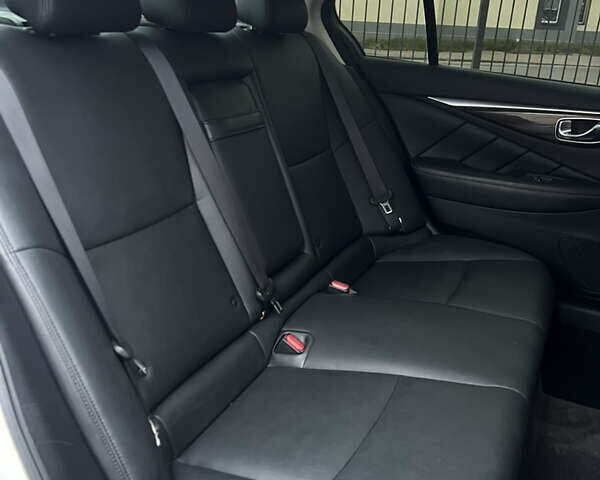 Белый Инфинити Q50, объемом двигателя 3 л и пробегом 144 тыс. км за 14500 $, фото 36 на Automoto.ua