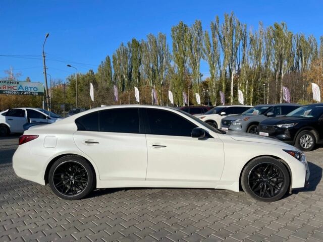 Белый Инфинити Q50, объемом двигателя 3 л и пробегом 82 тыс. км за 15500 $, фото 7 на Automoto.ua