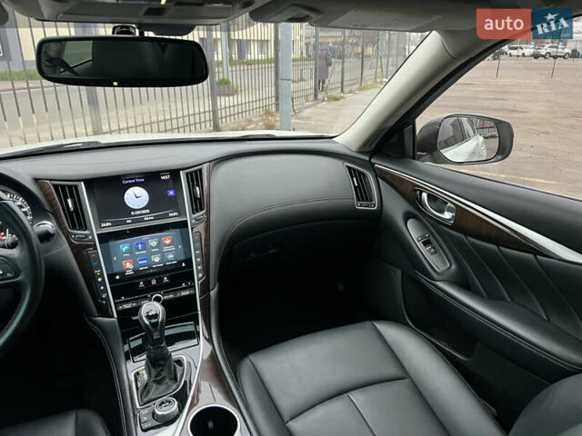 Белый Инфинити Q50, объемом двигателя 3 л и пробегом 144 тыс. км за 14500 $, фото 32 на Automoto.ua