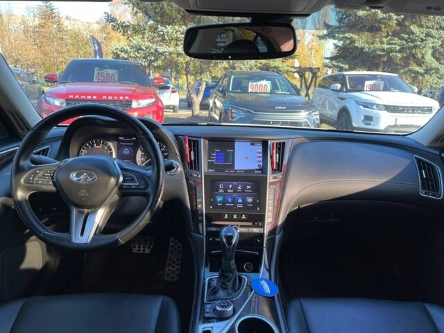 Белый Инфинити Q50, объемом двигателя 3 л и пробегом 82 тыс. км за 15500 $, фото 18 на Automoto.ua