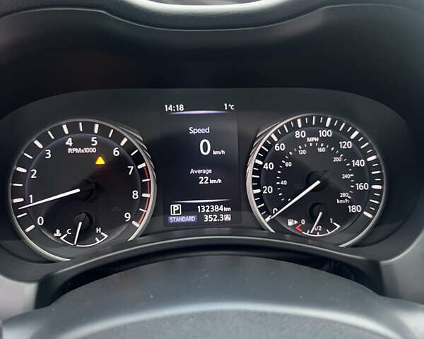 Білий Інфініті Q50, об'ємом двигуна 3 л та пробігом 141 тис. км за 13300 $, фото 14 на Automoto.ua