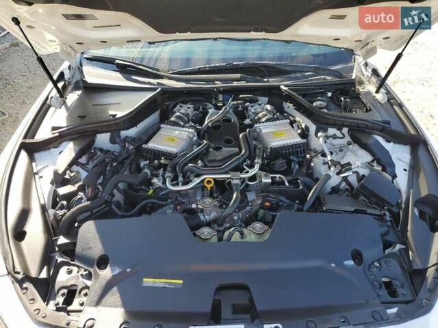 Белый Инфинити Q50, объемом двигателя 0 л и пробегом 104 тыс. км за 3100 $, фото 10 на Automoto.ua