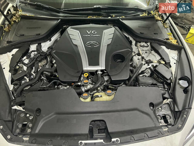 Білий Інфініті Q50, об'ємом двигуна 3 л та пробігом 141 тис. км за 13300 $, фото 42 на Automoto.ua