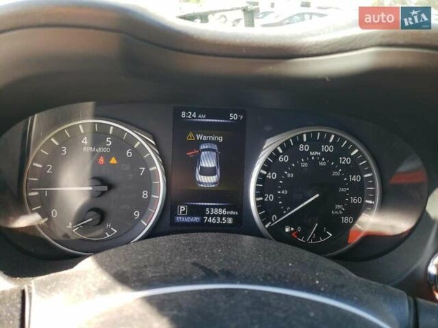 Белый Инфинити Q50, объемом двигателя 3 л и пробегом 86 тыс. км за 2750 $, фото 8 на Automoto.ua