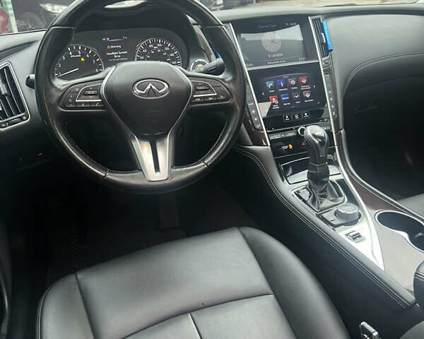 Білий Інфініті Q50, об'ємом двигуна 3 л та пробігом 141 тис. км за 13300 $, фото 24 на Automoto.ua