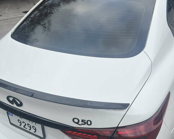 Білий Інфініті Q50, об'ємом двигуна 3 л та пробігом 141 тис. км за 13300 $, фото 21 на Automoto.ua