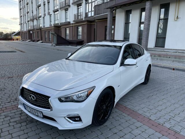 Білий Інфініті Q50, об'ємом двигуна 3 л та пробігом 136 тис. км за 18500 $, фото 6 на Automoto.ua