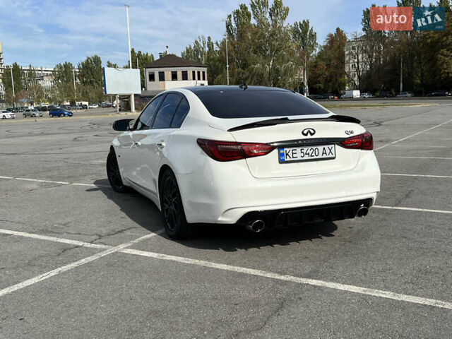 Білий Інфініті Q50, об'ємом двигуна 3 л та пробігом 140 тис. км за 15800 $, фото 6 на Automoto.ua