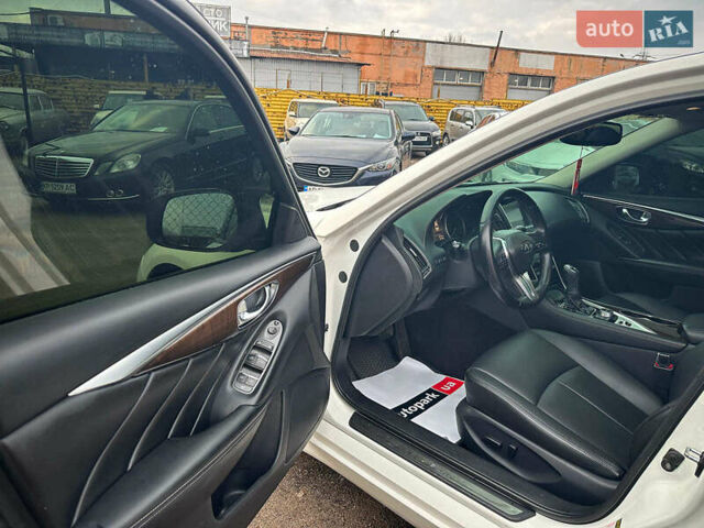 Белый Инфинити Q50, объемом двигателя 3 л и пробегом 143 тыс. км за 14200 $, фото 17 на Automoto.ua