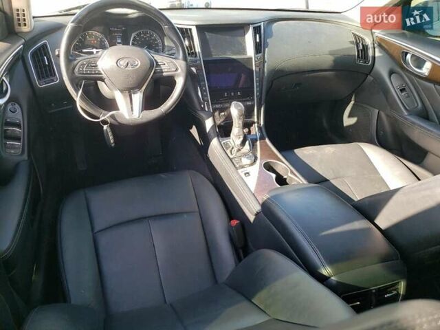 Белый Инфинити Q50, объемом двигателя 3 л и пробегом 86 тыс. км за 2750 $, фото 7 на Automoto.ua