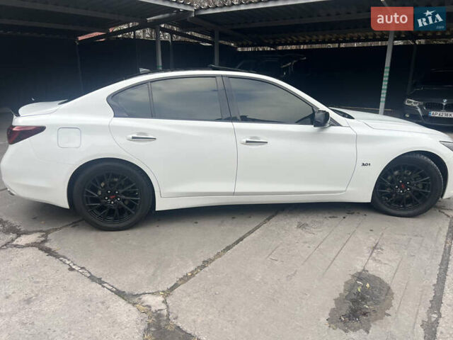 Білий Інфініті Q50, об'ємом двигуна 3 л та пробігом 141 тис. км за 13300 $, фото 27 на Automoto.ua