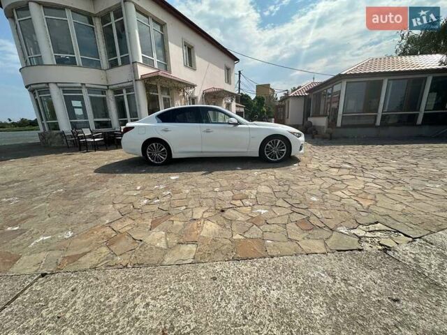 Белый Инфинити Q50, объемом двигателя 3 л и пробегом 103 тыс. км за 18333 $, фото 22 на Automoto.ua