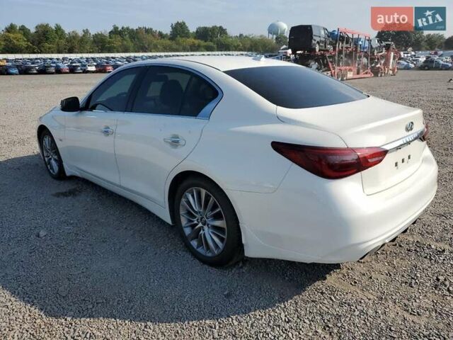 Белый Инфинити Q50, объемом двигателя 3 л и пробегом 84 тыс. км за 3800 $, фото 3 на Automoto.ua