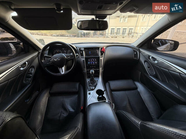 Белый Инфинити Q50, объемом двигателя 3 л и пробегом 130 тыс. км за 17800 $, фото 16 на Automoto.ua