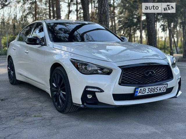 Білий Інфініті Q50, об'ємом двигуна 3 л та пробігом 46 тис. км за 21900 $, фото 46 на Automoto.ua