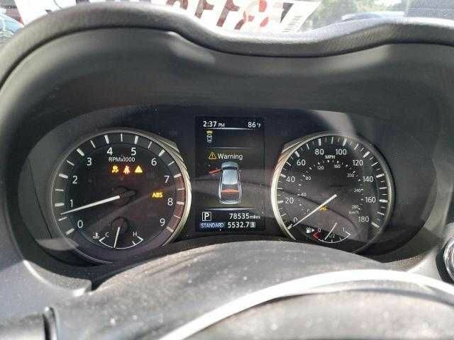 Белый Инфинити Q50, объемом двигателя 0 л и пробегом 78 тыс. км за 4100 $, фото 8 на Automoto.ua