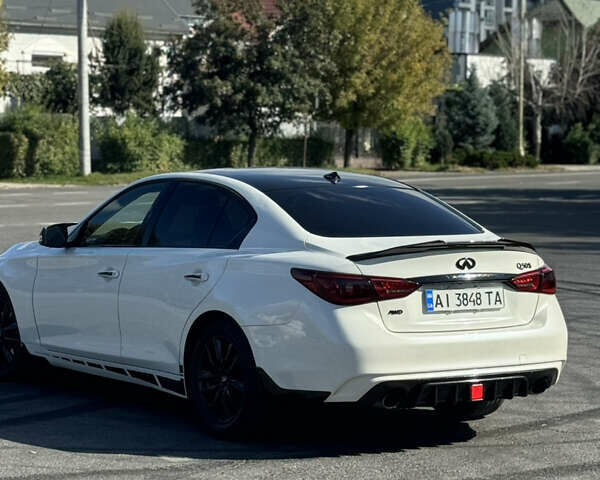 Белый Инфинити Q50, объемом двигателя 3 л и пробегом 92 тыс. км за 18500 $, фото 7 на Automoto.ua