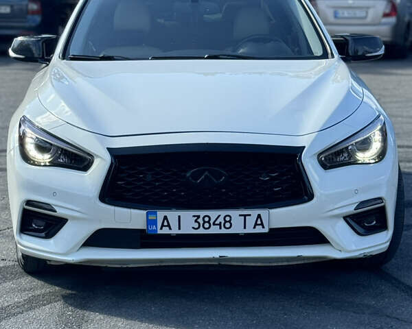 Белый Инфинити Q50, объемом двигателя 3 л и пробегом 87 тыс. км за 19700 $, фото 10 на Automoto.ua