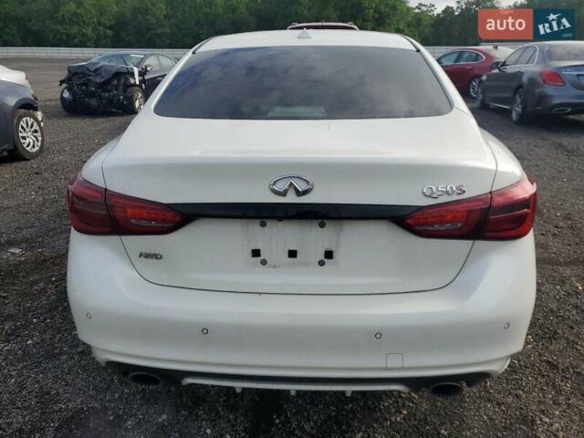 Білий Інфініті Q50, об'ємом двигуна 3 л та пробігом 32 тис. км за 3700 $, фото 5 на Automoto.ua