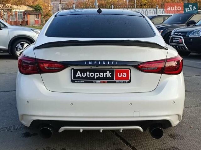 Белый Инфинити Q50, объемом двигателя 3 л и пробегом 71 тыс. км за 19490 $, фото 6 на Automoto.ua