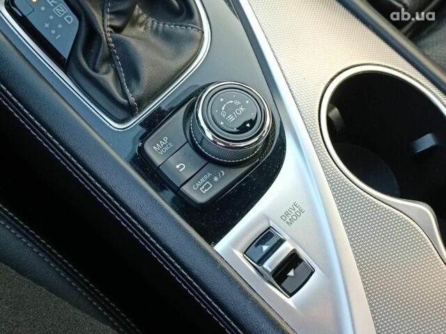 Белый Инфинити Q50, объемом двигателя 3 л и пробегом 71 тыс. км за 19490 $, фото 21 на Automoto.ua