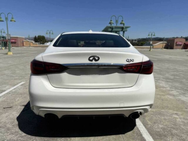 Белый Инфинити Q50, объемом двигателя 3 л и пробегом 28 тыс. км за 8500 $, фото 4 на Automoto.ua