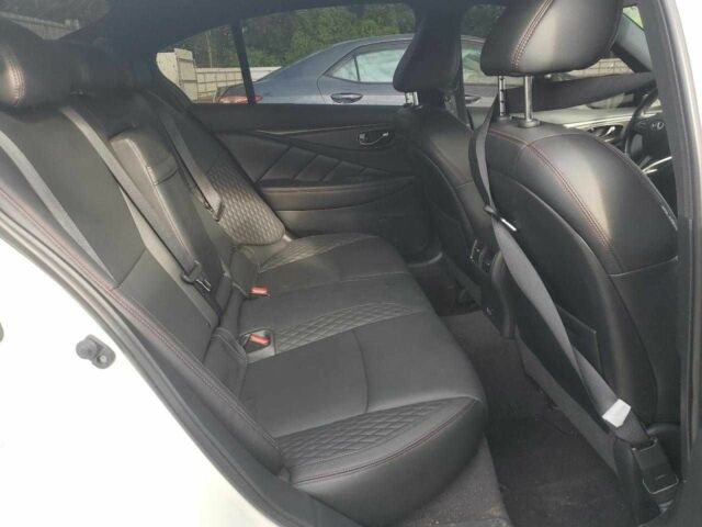 Белый Инфинити Q50, объемом двигателя 0 л и пробегом 32 тыс. км за 3700 $, фото 9 на Automoto.ua