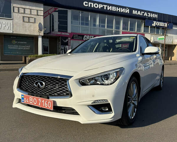 Білий Інфініті Q50, об'ємом двигуна 3 л та пробігом 1 тис. км за 26900 $, фото 6 на Automoto.ua