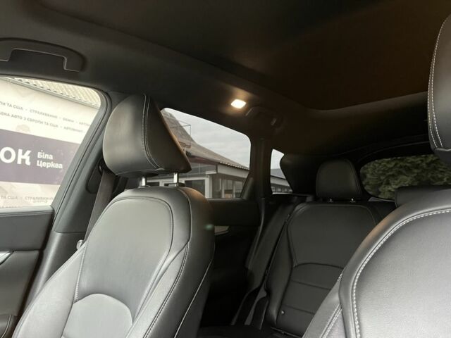 Белый Инфинити Q50, объемом двигателя 2 л и пробегом 198 тыс. км за 22999 $, фото 17 на Automoto.ua