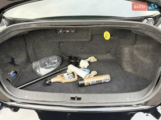 Чорний Інфініті Q50, об'ємом двигуна 3.5 л та пробігом 261 тис. км за 14300 $, фото 22 на Automoto.ua