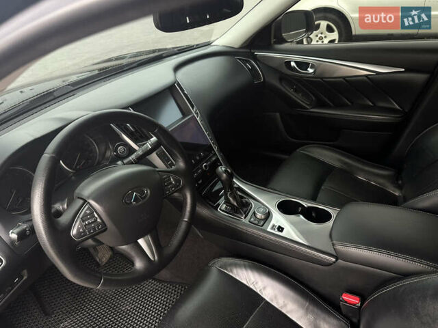Черный Инфинити Q50, объемом двигателя 3.7 л и пробегом 144 тыс. км за 14999 $, фото 10 на Automoto.ua