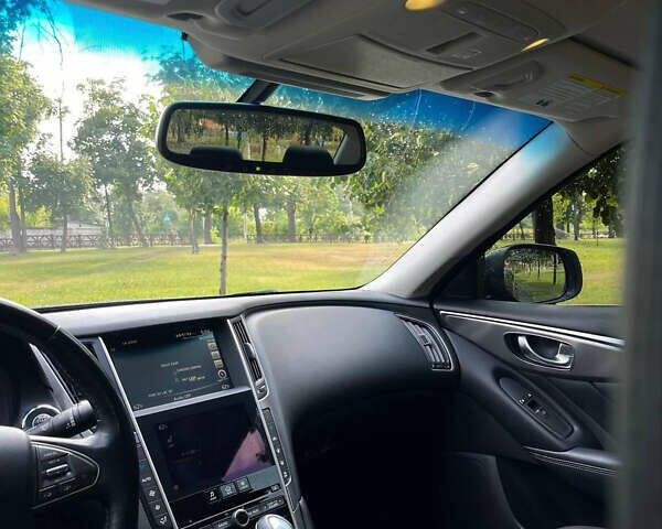 Чорний Інфініті Q50, об'ємом двигуна 3.7 л та пробігом 137 тис. км за 14000 $, фото 14 на Automoto.ua