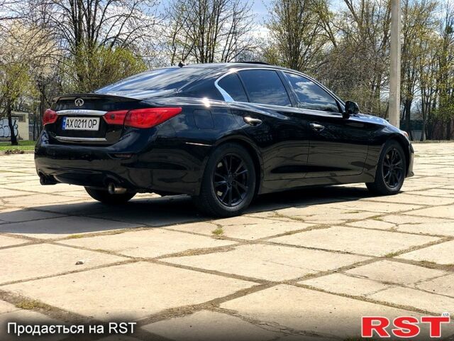 Чорний Інфініті Q50, об'ємом двигуна 3.7 л та пробігом 190 тис. км за 12999 $, фото 3 на Automoto.ua