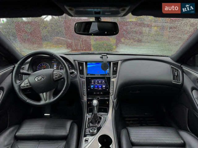 Черный Инфинити Q50, объемом двигателя 3.7 л и пробегом 202 тыс. км за 14000 $, фото 15 на Automoto.ua