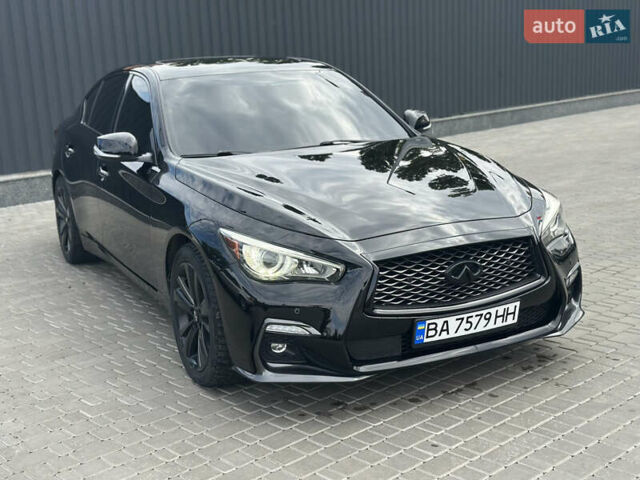 Черный Инфинити Q50, объемом двигателя 3.7 л и пробегом 144 тыс. км за 14999 $, фото 2 на Automoto.ua