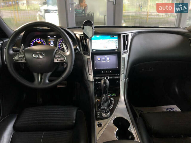 Черный Инфинити Q50, объемом двигателя 3.5 л и пробегом 214 тыс. км за 13500 $, фото 11 на Automoto.ua