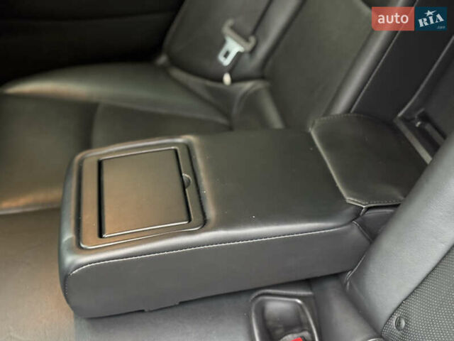 Черный Инфинити Q50, объемом двигателя 3.7 л и пробегом 150 тыс. км за 14650 $, фото 37 на Automoto.ua