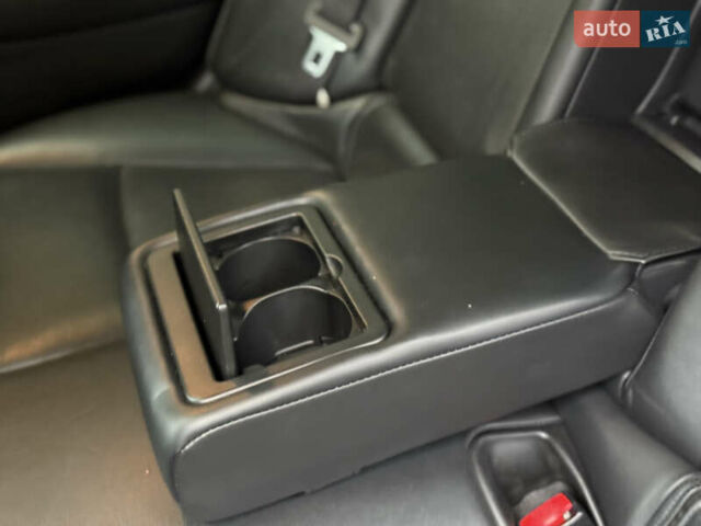 Черный Инфинити Q50, объемом двигателя 3.7 л и пробегом 150 тыс. км за 14650 $, фото 38 на Automoto.ua