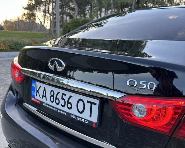 Черный Инфинити Q50, объемом двигателя 1.99 л и пробегом 206 тыс. км за 15500 $, фото 3 на Automoto.ua