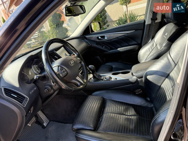 Черный Инфинити Q50, объемом двигателя 2.14 л и пробегом 205 тыс. км за 14600 $, фото 33 на Automoto.ua