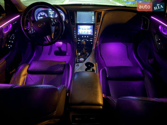 Черный Инфинити Q50, объемом двигателя 2.14 л и пробегом 205 тыс. км за 14600 $, фото 43 на Automoto.ua