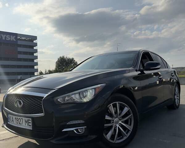 Черный Инфинити Q50, объемом двигателя 3.7 л и пробегом 209 тыс. км за 15000 $, фото 8 на Automoto.ua